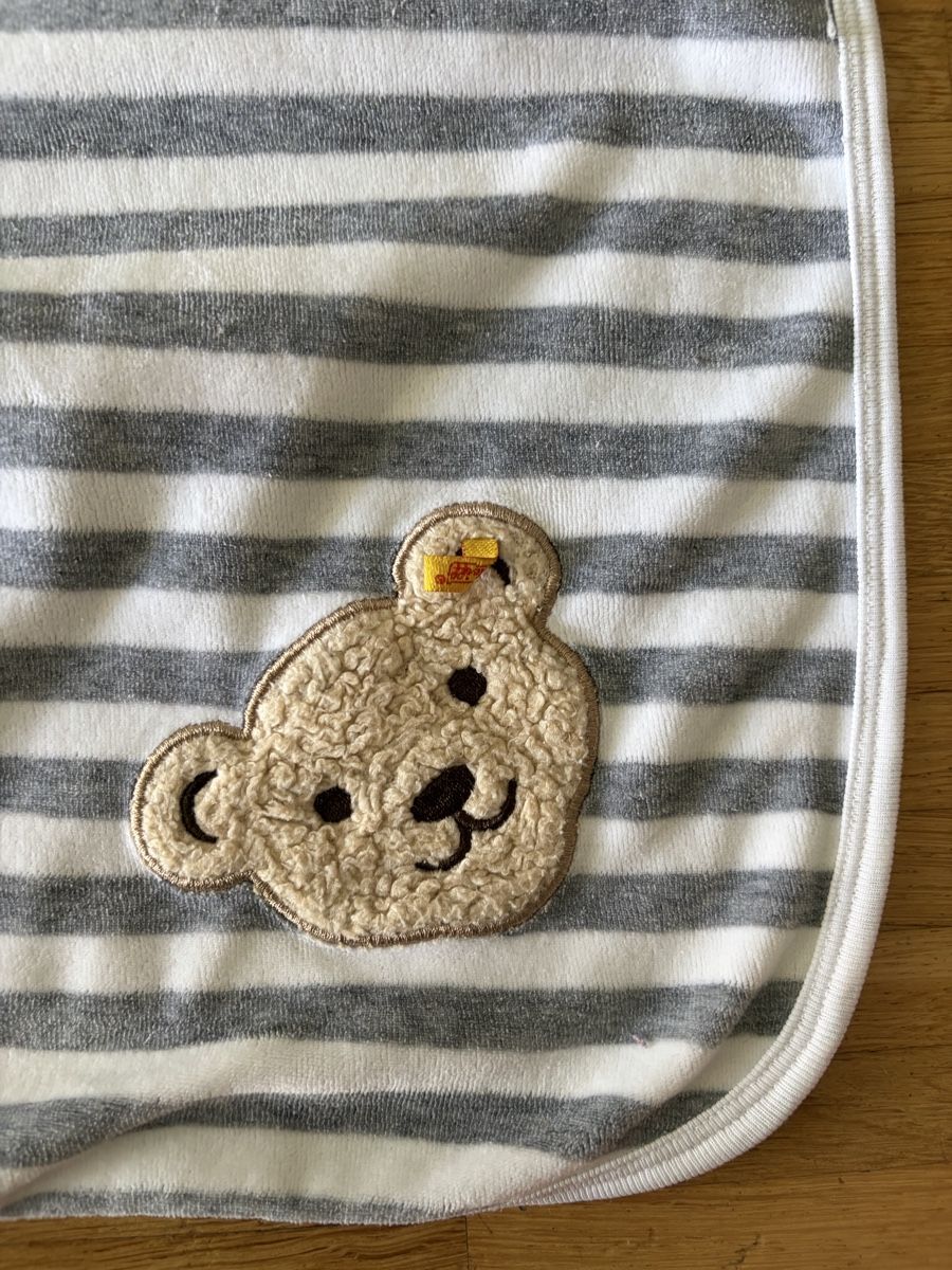 Steiff Couvertures: Kuscheldecke Steiff  – D'occasion à Horw par malvengirl 1
