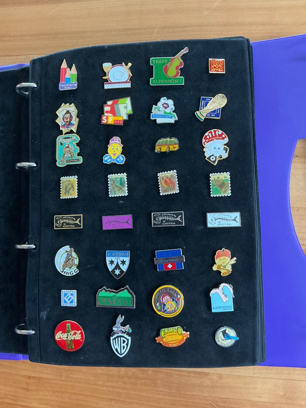 Broches & Aiguilles: Pins – D'occasion à Hofstetten ZH par maumau72