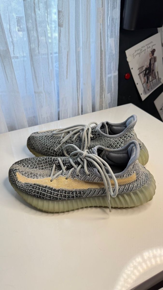 Adidas Scarpe da uomo: Adidas Yeezy – Nuovo (secondo la descrizione) da Mellingen venduto da eli_7hdx
