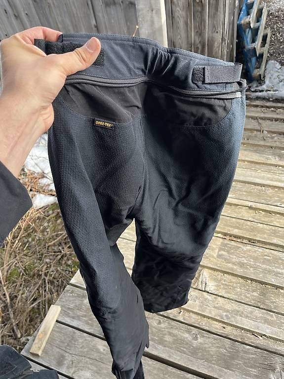 Pantaloni: Motorradhose – Usato da Schönried venduto da BigBlockV8