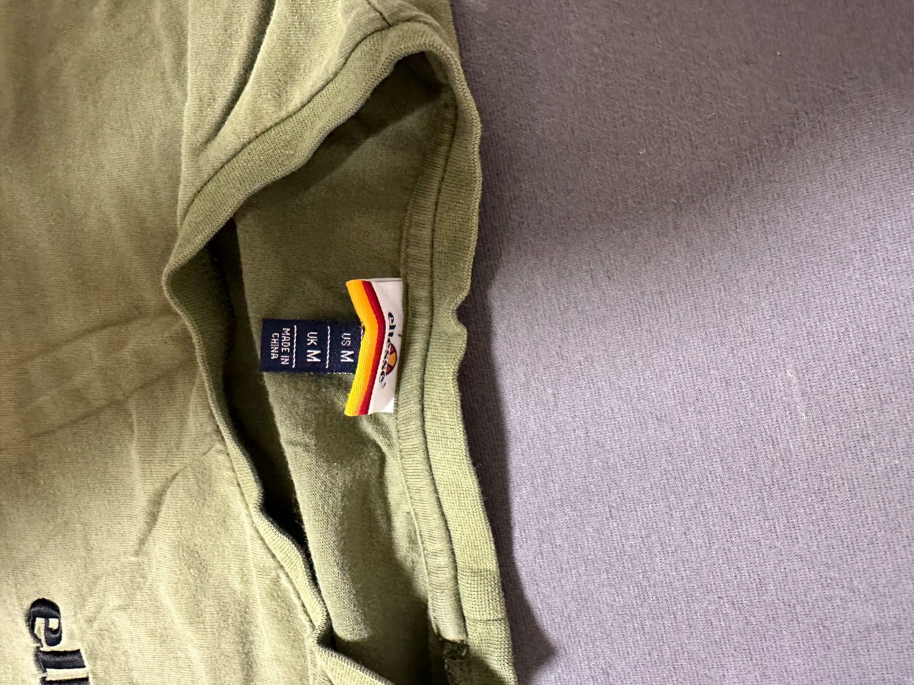 T-Shirts: T Shirt Ellesse Gr M – Gebraucht aus niederhasli von rami016 3