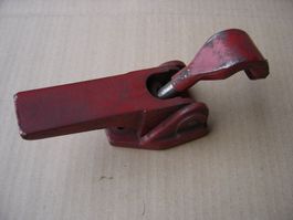 Verschluss mit Halter und Haken zu Aebi Transporter