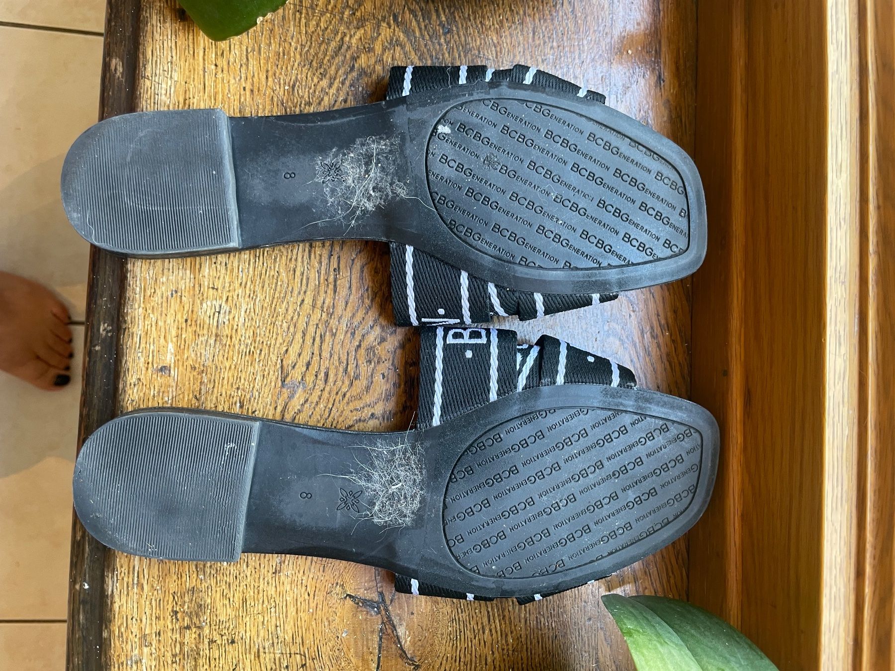 Chaussures femmes: BCBGeneration flat summer sandals (38) – D'occasion à Genève par lailas_things 5