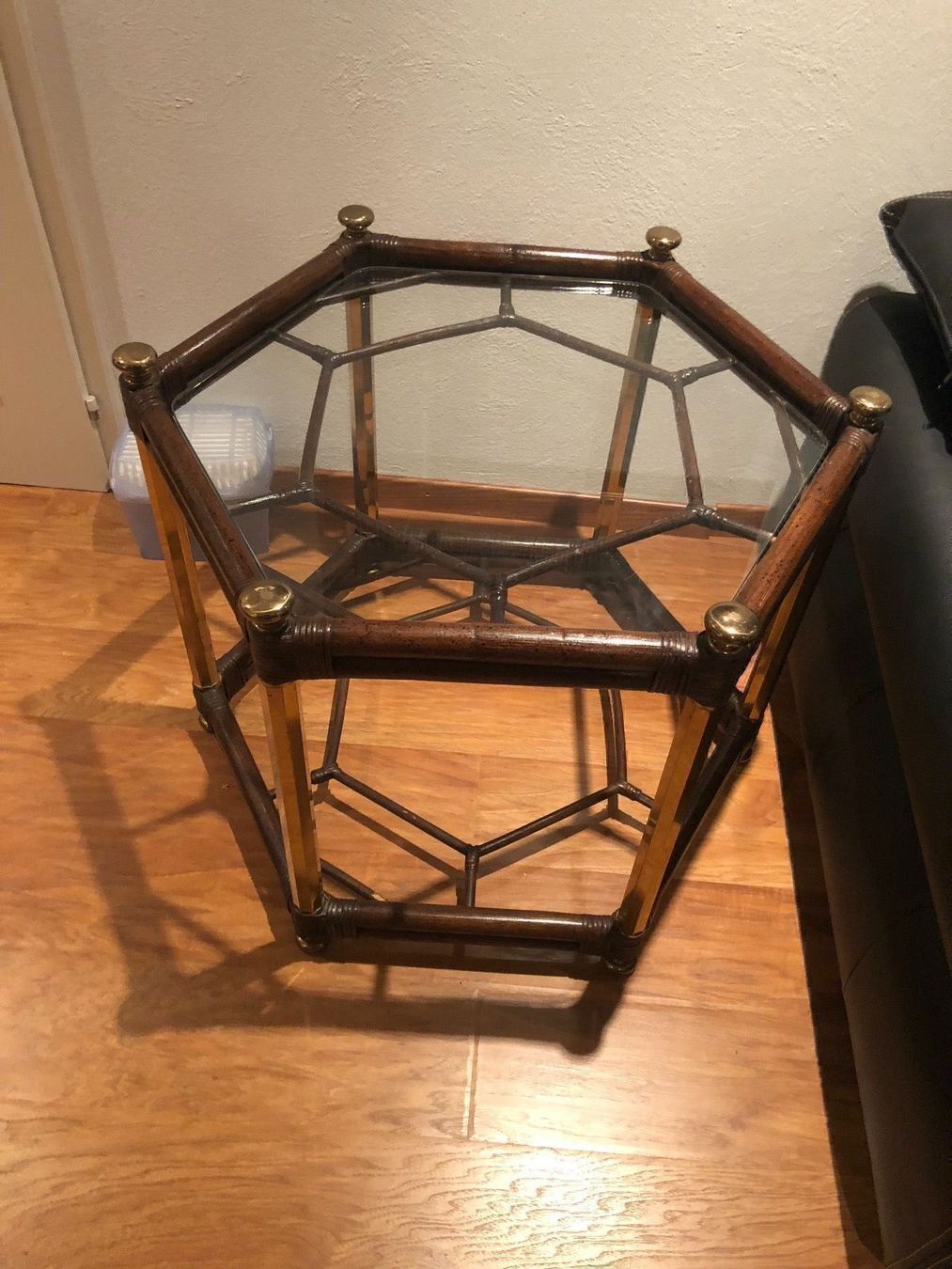 Tavoli: Vintage Hexagon Bamboo side table – Usato da thonex venduto da begochiqui
