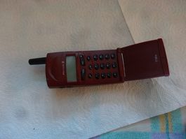 ERICSSON T18s ANTIK HANDY-OHNE LADEGERAT-NO TESTED.NO WORK.