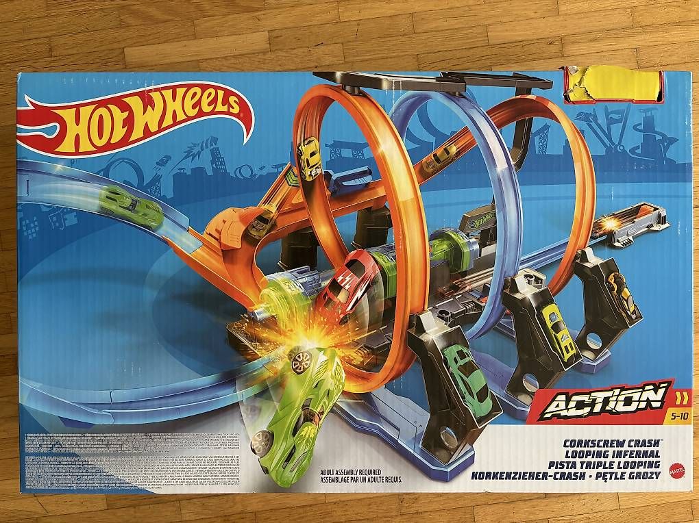 Hot Wheels Piste: Hot Wheels Korkenzieher-Crash Trackset – Usato da Gwatt (Thun) venduto da lucwyss