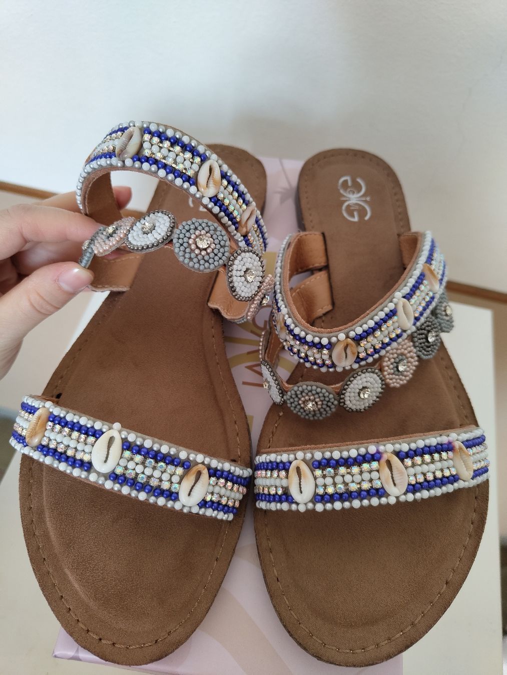 Scarpe da donna: Ciabatta con perline e conchiglie, n. 40 / nuovo! – Nuovo e nell'imballaggio originale da Lugano venduto da mar_5j2q 3