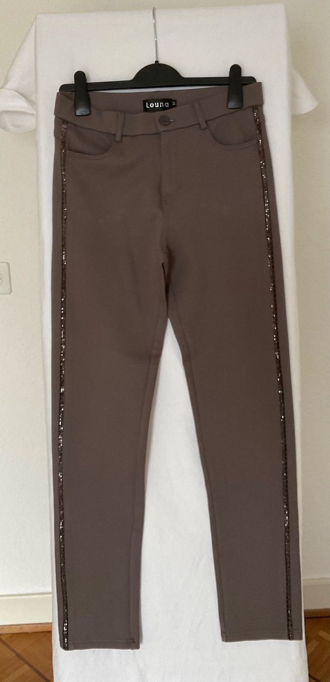 Hosen: Louna : pantalon taupe - super stretch - M – Gebraucht aus Corseaux von Mililaforet75 1