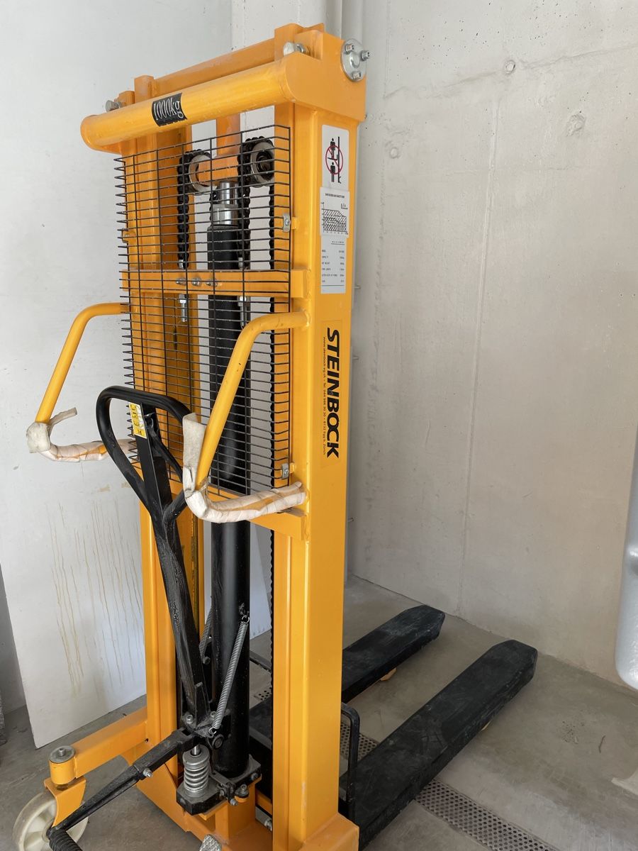 Carrelli elevatori e a forche: Gabelstapler Hubwagen – Usato da Hittnau venduto da eggihittnau 2