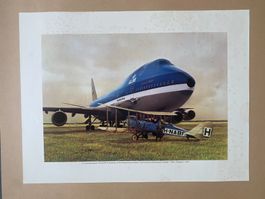 Original Vintage Poster - Boeing 747-200 und altes Flugzeug