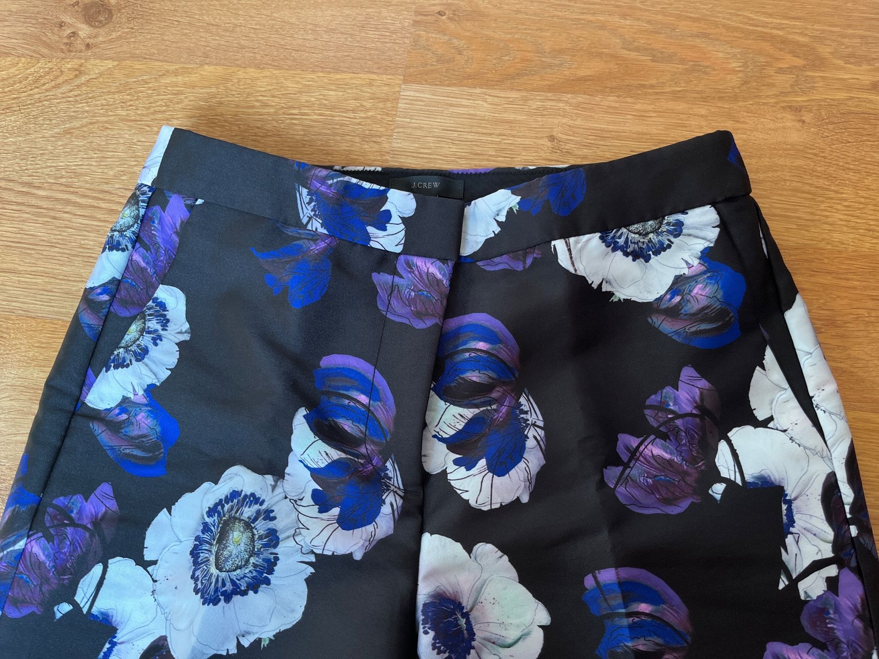 J.Crew Pantaloni: Pantalon J Crew taille 4 – Usato da Genève venduto da fyshbird 1
