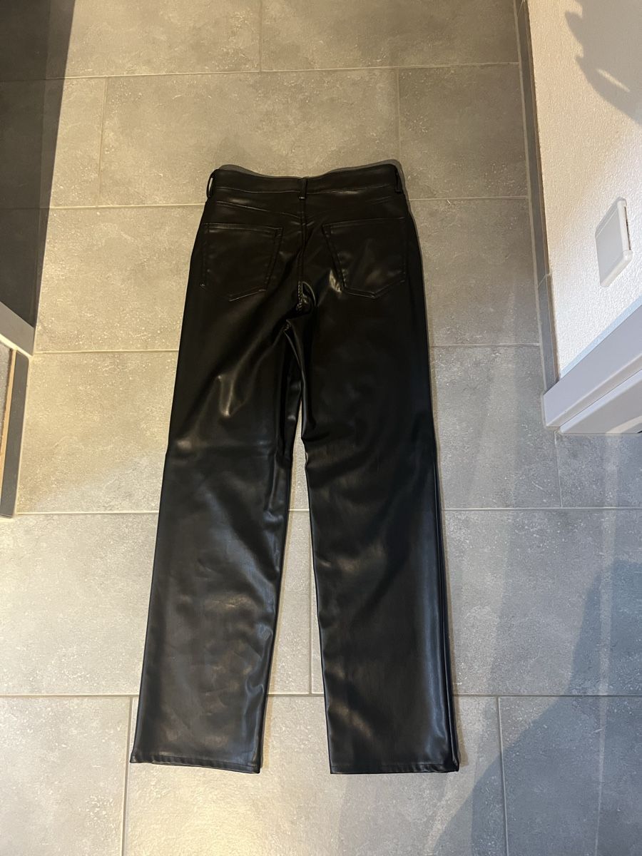 H&M Pantaloni: Schwarze Lederhose – Nuovo (secondo la descrizione) da Bellikon venduto da Ruth_62 1
