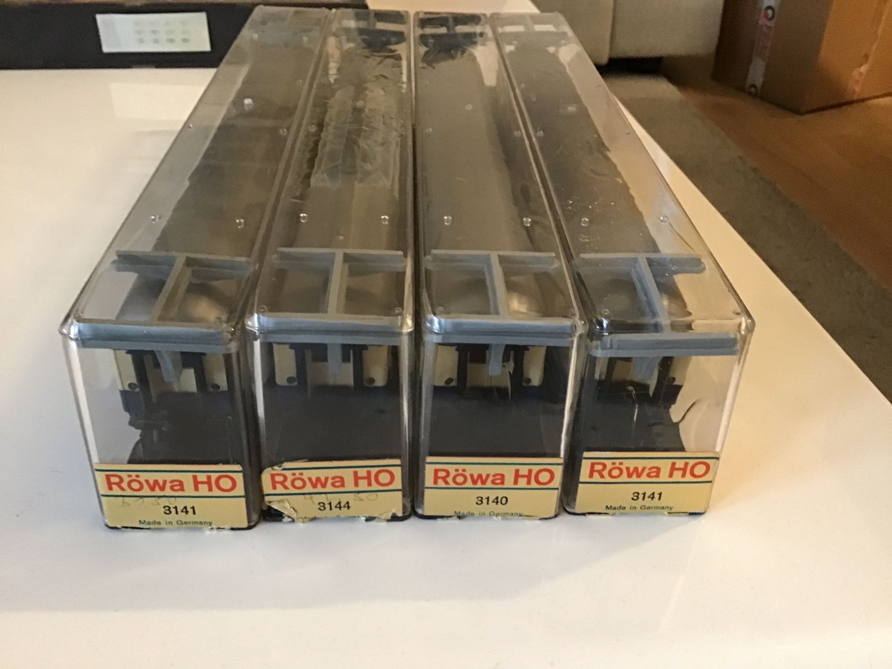 Modellini di ferrovie: RÖWA ZUG H0, 4er Set - – Usato da Männedorf venduto da Spezial-Modelle 3
