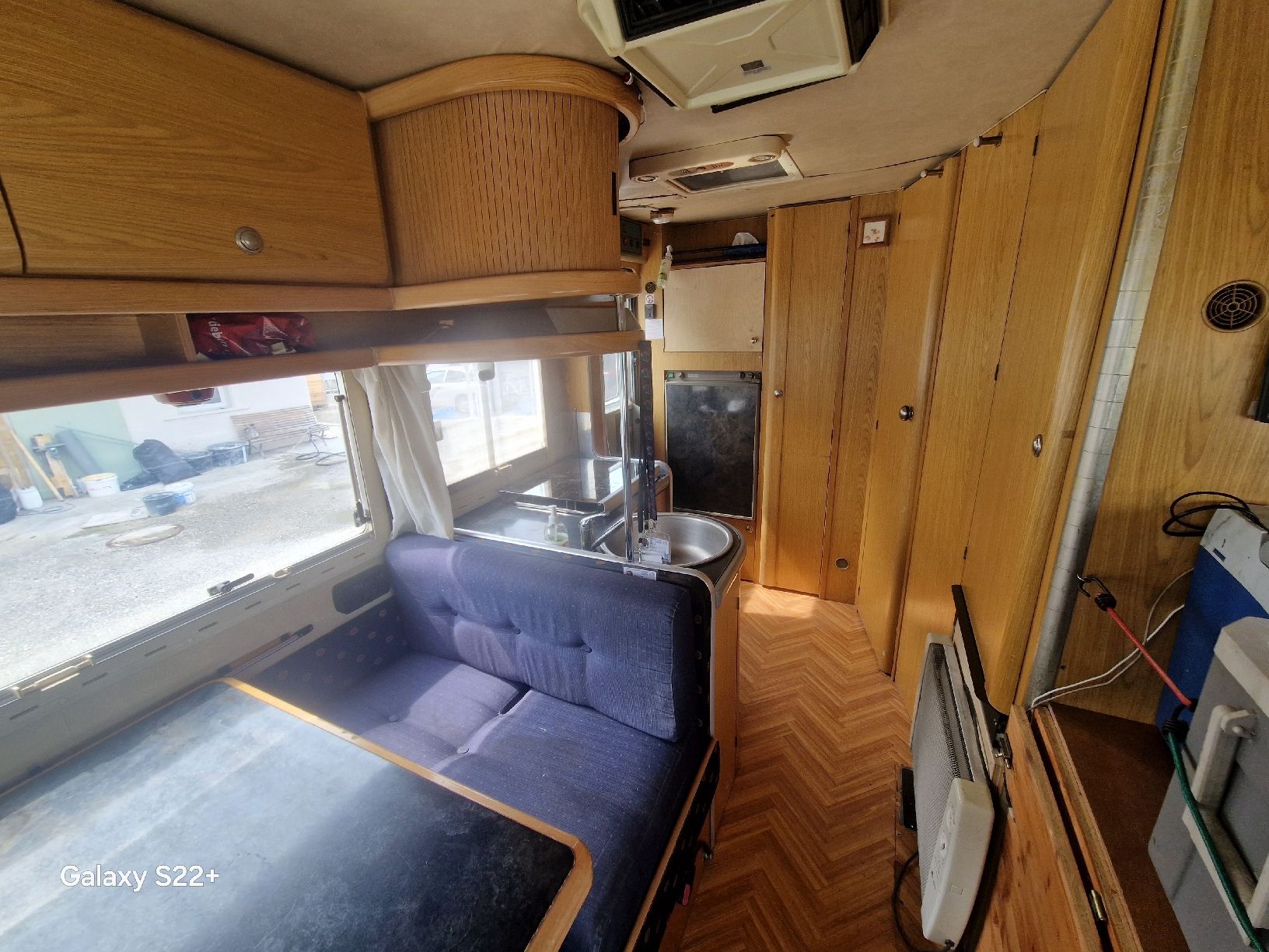 Iveco Veicoli da campeggio: Camper Wohnmobil Iveco – Usato da Zofingen venduto da Aaron17 1