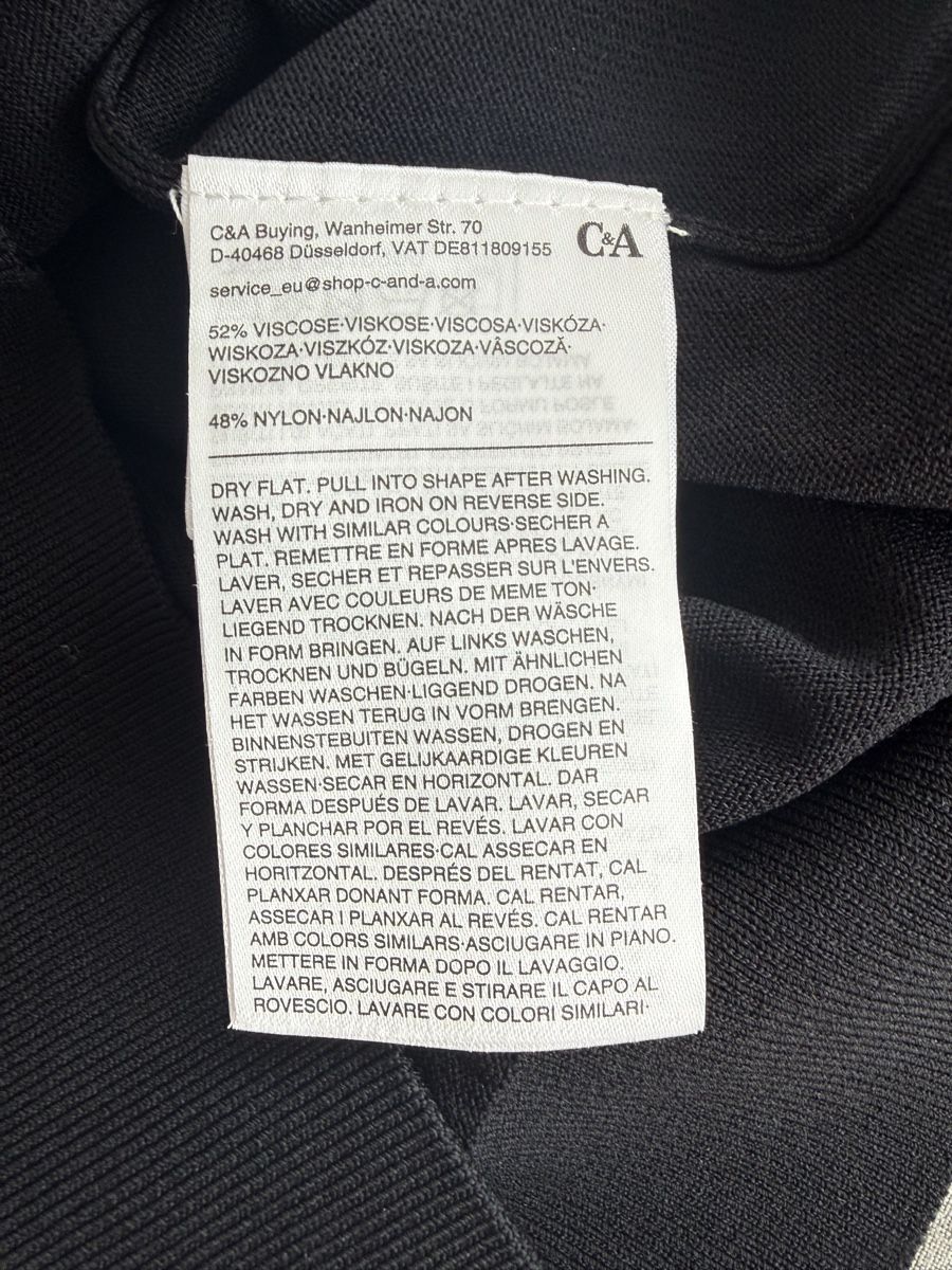 C&A Maglioni & Felpe: Eleganter Pullover in schwarz mit Volantärmel, GR M / NEU – Nuovo (secondo la descrizione) da Hergiswil NW venduto da Labello01 2