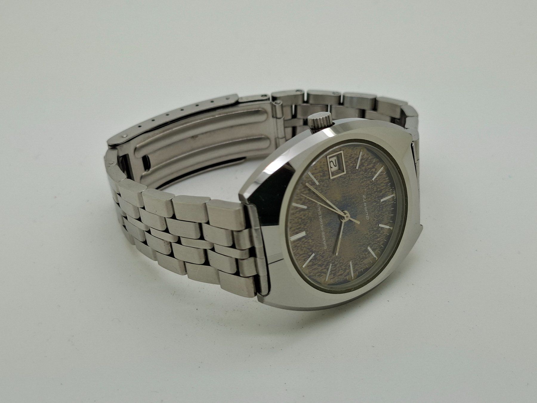 Girard-Perregaux Orologi: Girard Perregaux defekt – Usato da Chexbres venduto da Finearts