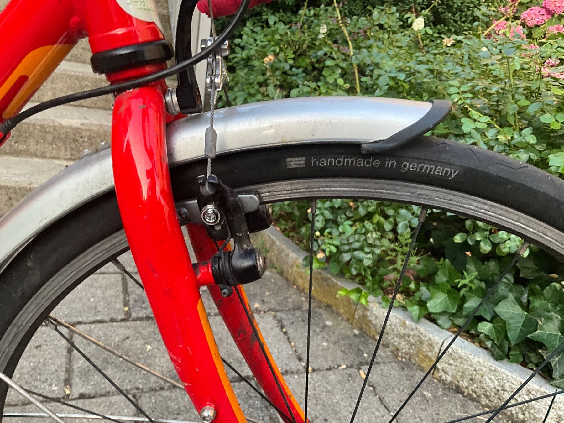 Islabike Biciclette: Kinderfahrrad ISLABIKES rot Grösse 20 – Usato da Herrliberg venduto da fed_8vv7 5