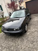 Zum Verkauf steht ein VW Golf Cabrio