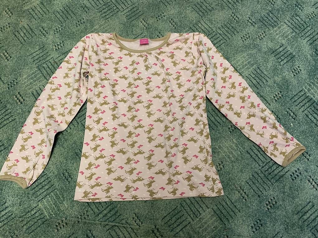 Camicette, T-shirt & Top: Mädchen Shirt mit Einhörner  – Usato da Zürich venduto da lil_xr6x