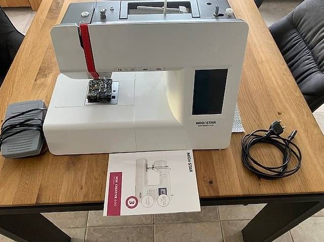 Mio Star Machines à coudre: Nähmaschine MioStar 1000 – D'occasion à Oberdorf BL par Semema 2