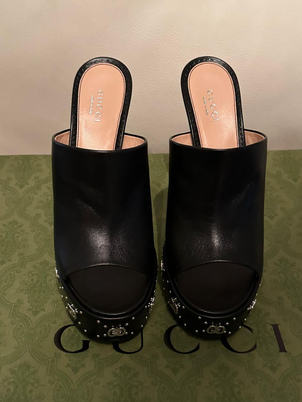 Gucci Scarpe da donna: Mules Gucci – Nuovo e nell'imballaggio originale da Genève venduto da Cinely 1