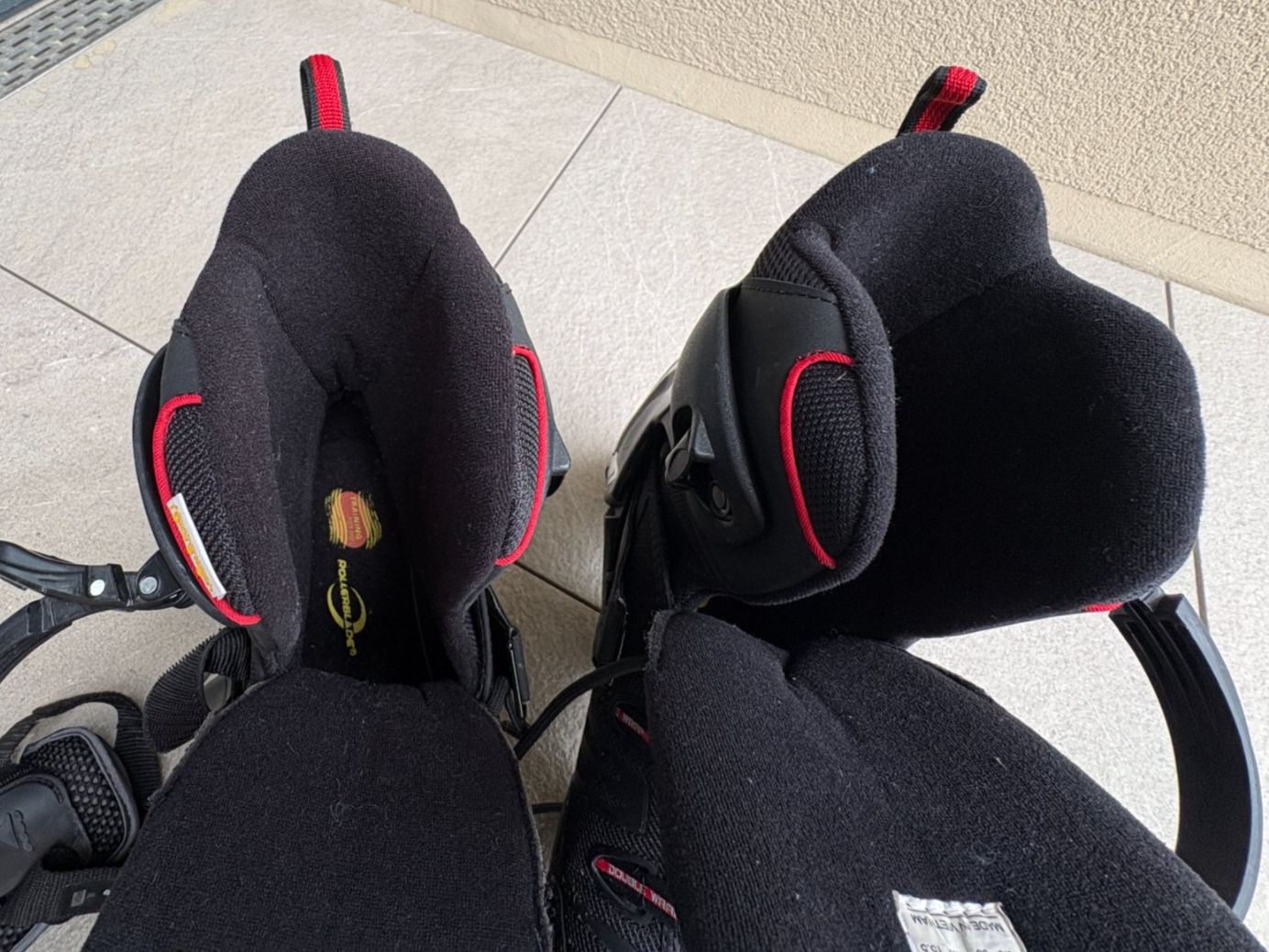 Pattini in linea & Pattini a rotelle: Rollerblade Inline Skates Grösse 50 – Usato da Fischbach-Göslikon venduto da ElMundo01 1