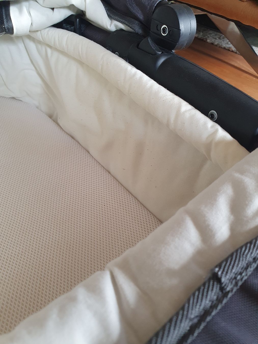 Wiegen & Stubenwagen: Baby Carrycot grey used – Gebraucht aus Sirnach von eftix 2