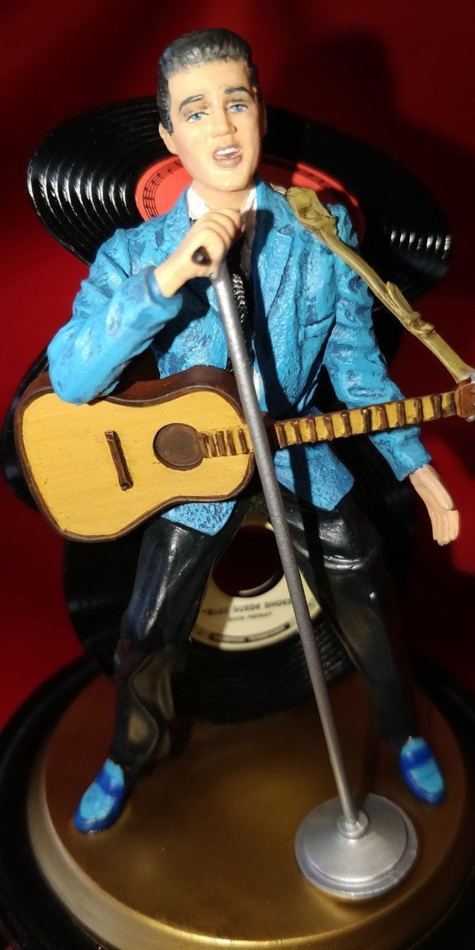 Figurines: ELVIS PRESLEY "BLUE SUEDE SHOES" Figur -1999 EPE – Neuf (Voir description) à Baar par  9