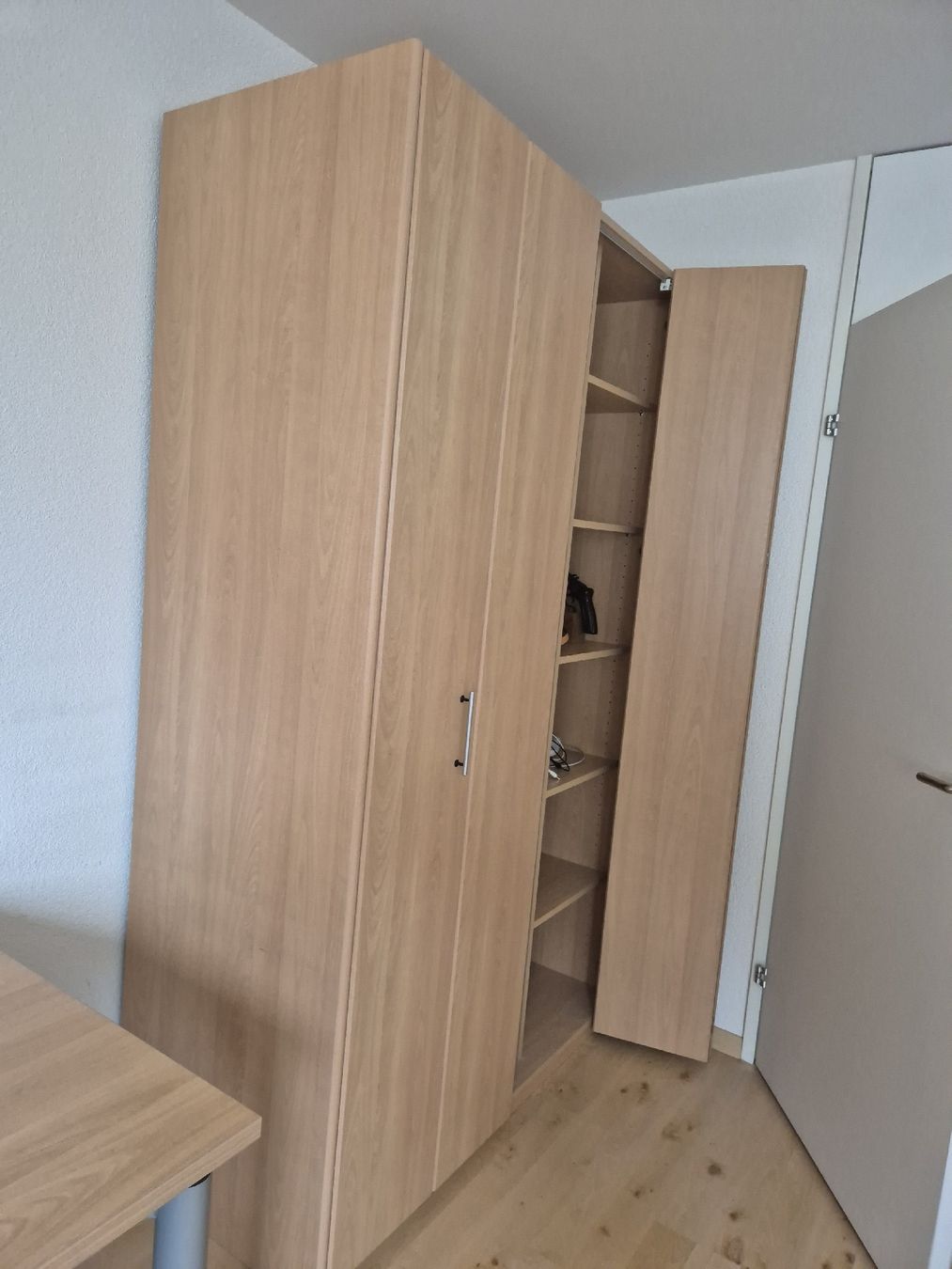 Bureaux: Pult mit Schubladen und 2 Korpussen – D'occasion à Hinteregg par Secondhand_Carmen 4