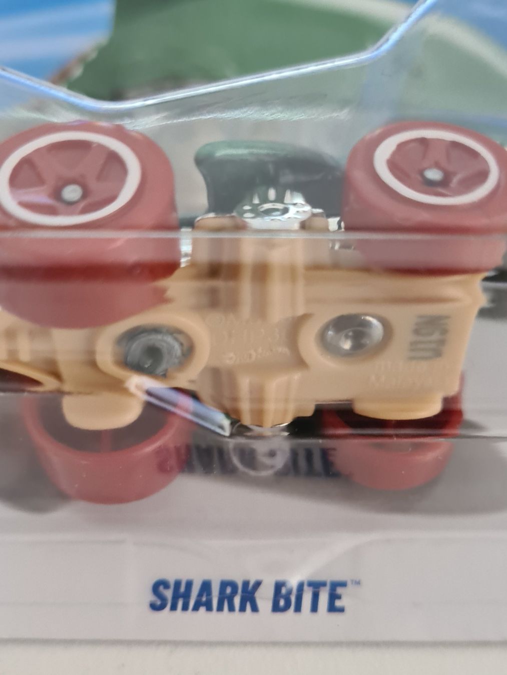 Hot Wheels Modellini d'auto: Hot Wheels TH Treasure Hunt Shark Bite  / 1x Versand – Nuovo e nell'imballaggio originale da Muttenz venduto da hak_dsk9 1