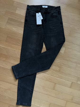 Jeans Hose schwarz NEU