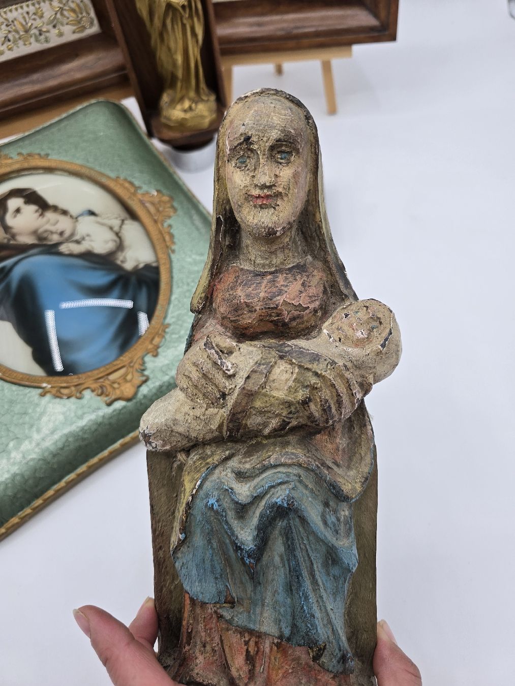 Tutte le decorazioni: lot d objets religieux – Usato da Bière venduto da BellayServices 4