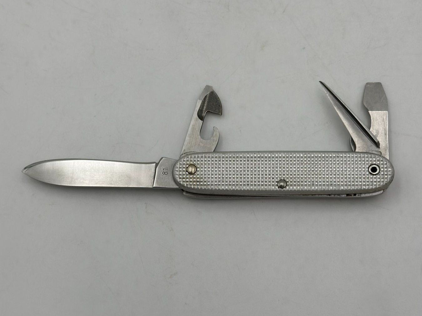 Wenger Coltelli tascabile: WENGER Delémonet Offiziersmesser Sackmesser 1981 – Usato da Luzern venduto da Lager6640 2