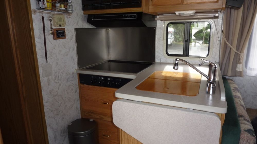 Wohnmobil Winnebago Suncruiser ICF 30 RQ aus 1. Hand Kaufen auf Ricardo