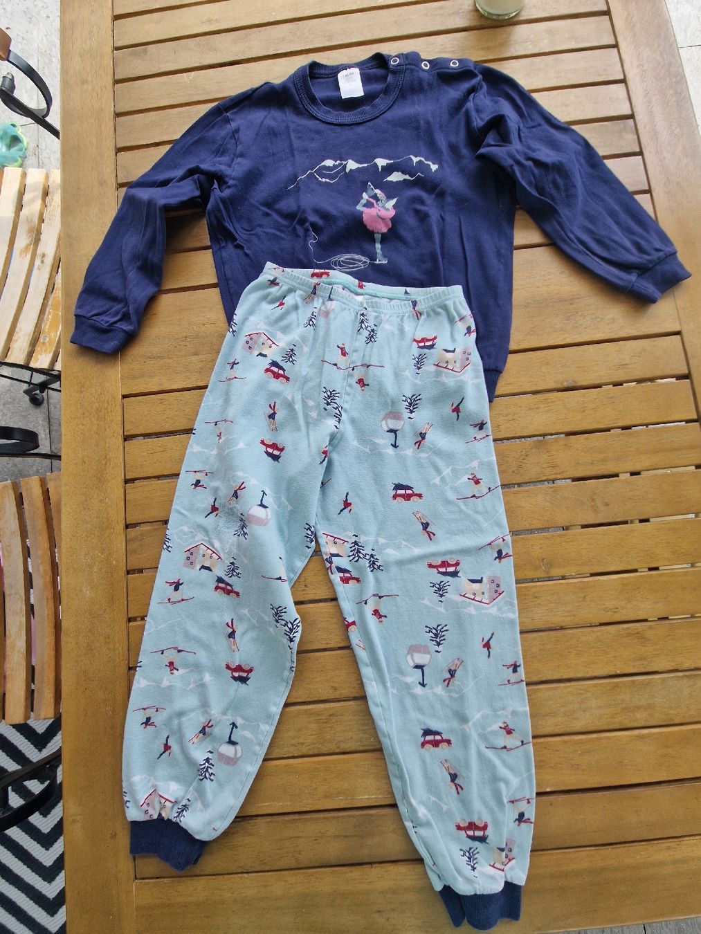 Calida Pyjamas & Ähnliches: Calida Pyjama Kinder  – Gebraucht aus Unterägeri von Aegericity