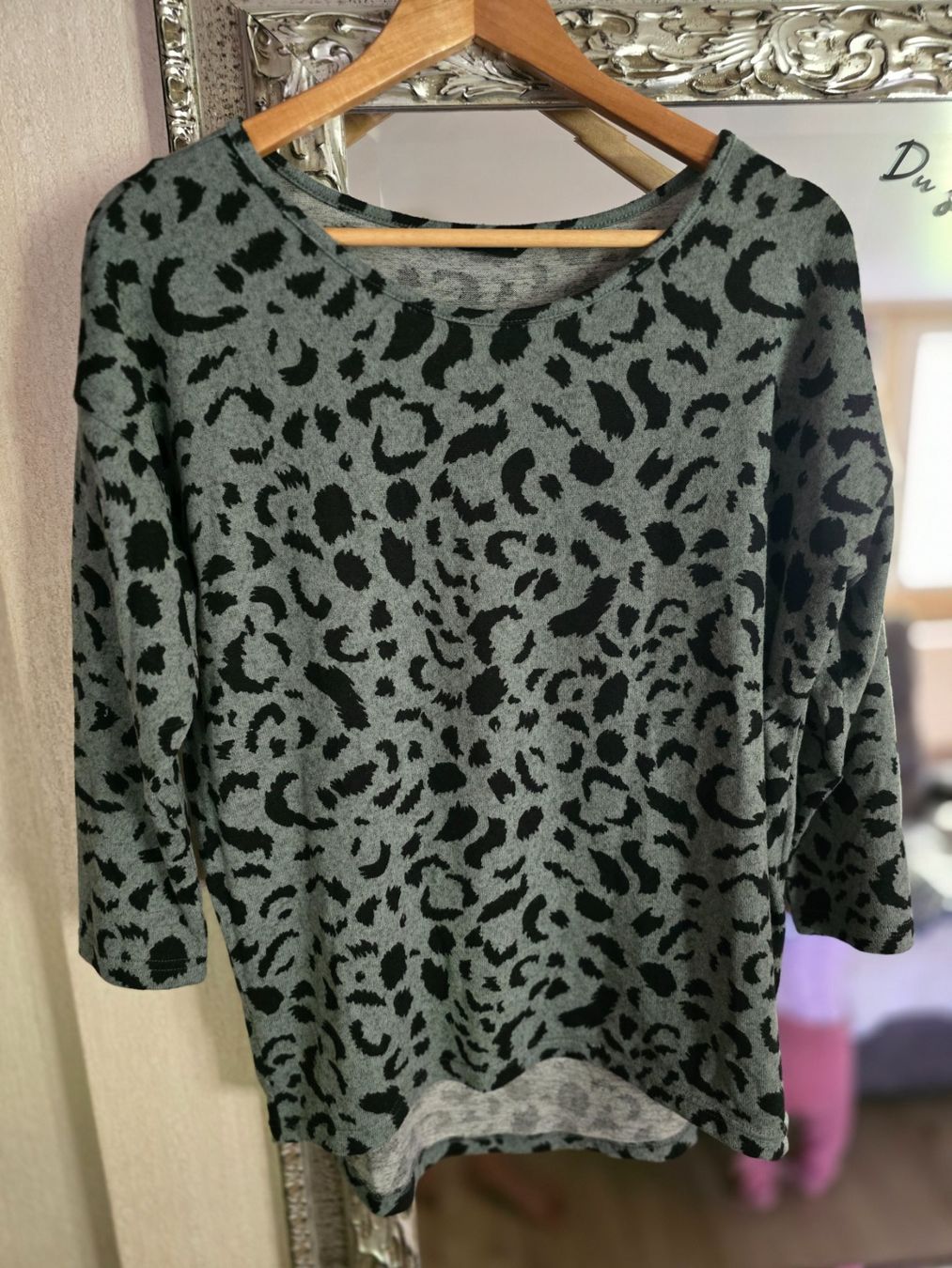 Only Pullover & Sweatshirts: Dünne Pullover Gr. S, Only Leoprint – Neu (gemäss Beschreibung) aus Reute AR von angelflower 2