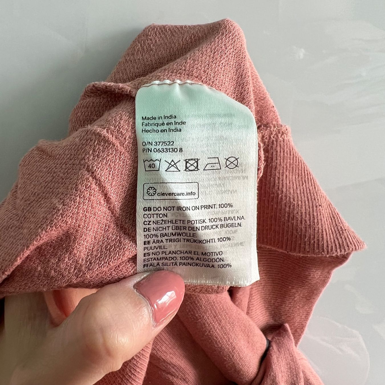 H&M Maglioni & Felpe: H&M Seoul Sweatshirt Gr. XS – Usato da Tagelswangen venduto da SpicyChicken 7