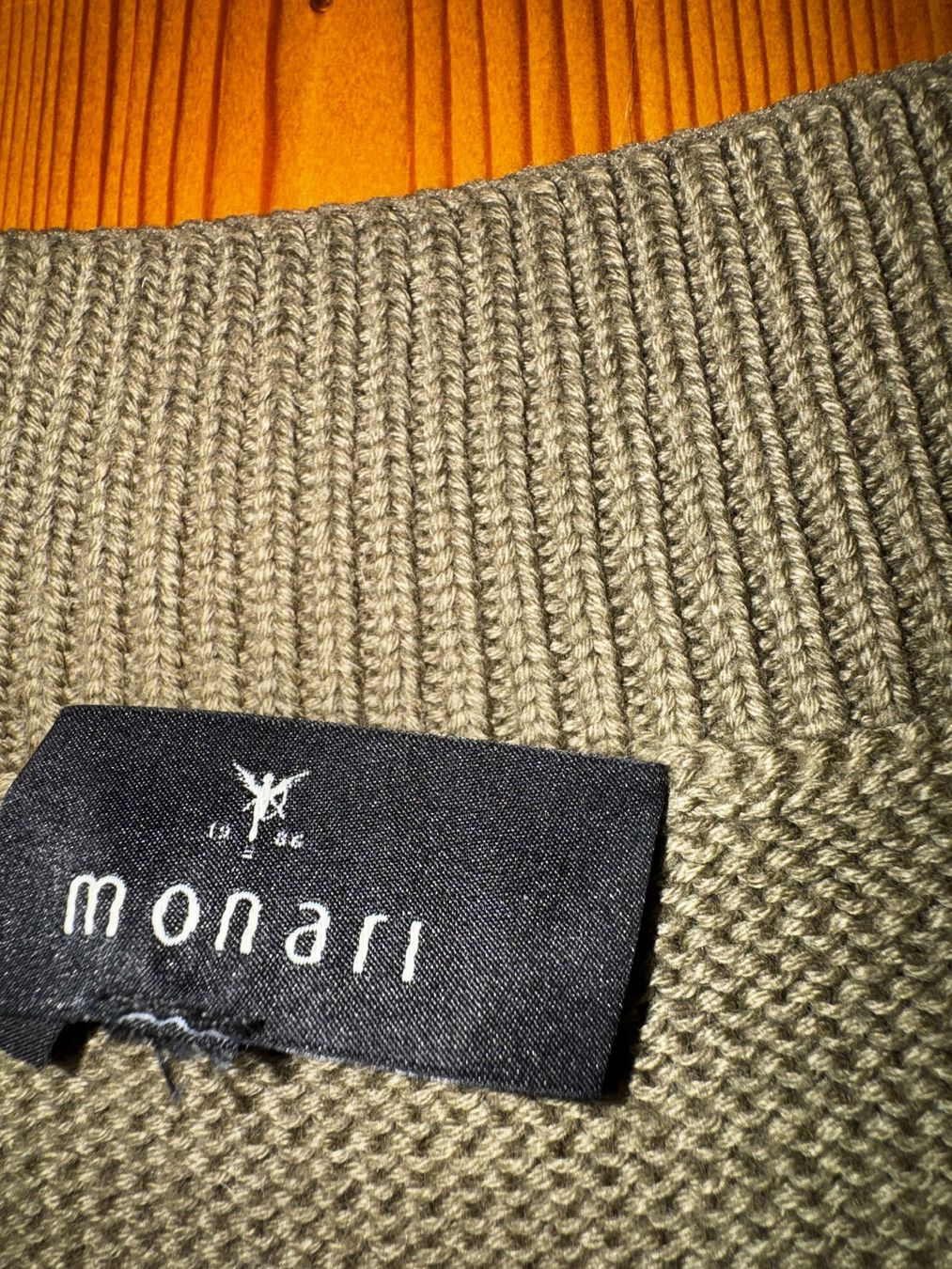 Pullover & Sweatshirts: Pullover – Neu (gemäss Beschreibung) aus Uerkheim von erdf 3