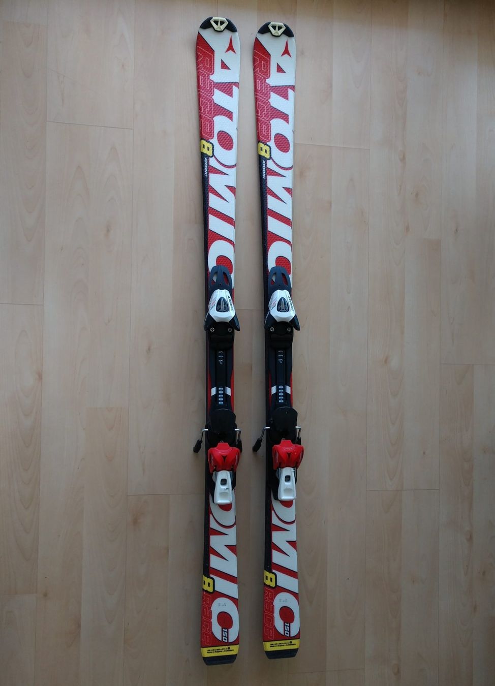 Atomic Sci: Atomic Race Alpin Ski 150cm R16m mit Service – Usato da Zürich venduto da ElenaTT 1