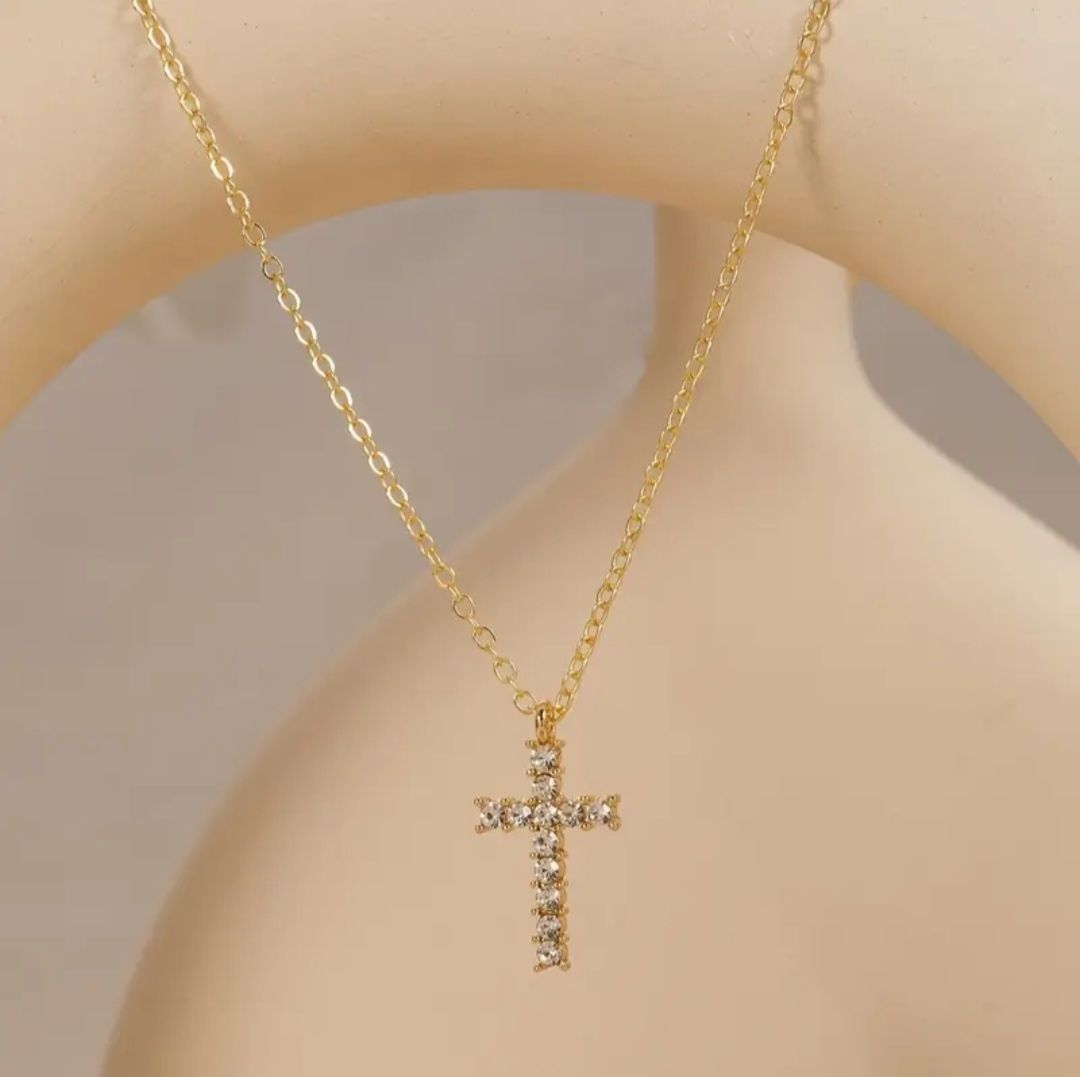 Catenine: Collier croix dorée avec 12 brillants, NEUF – Nuovo e nell'imballaggio originale da Puidoux venduto da mic_c2fh 2