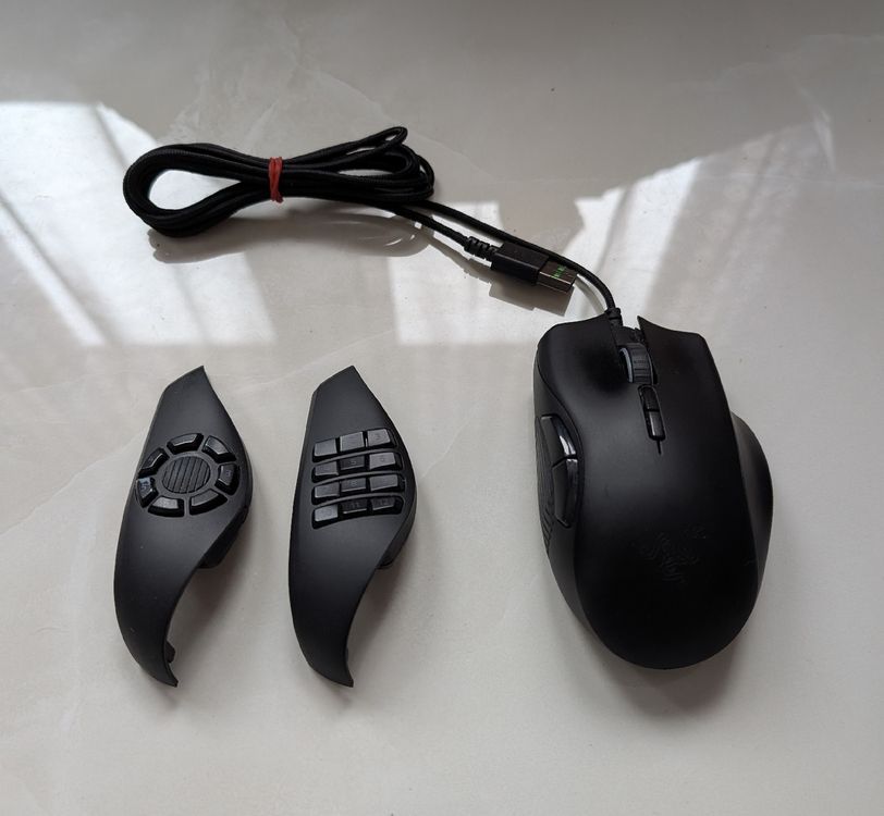 Razer Naga Mouse (Gebraucht) in La Praz für CHF 20 – mit Lieferung auf ...