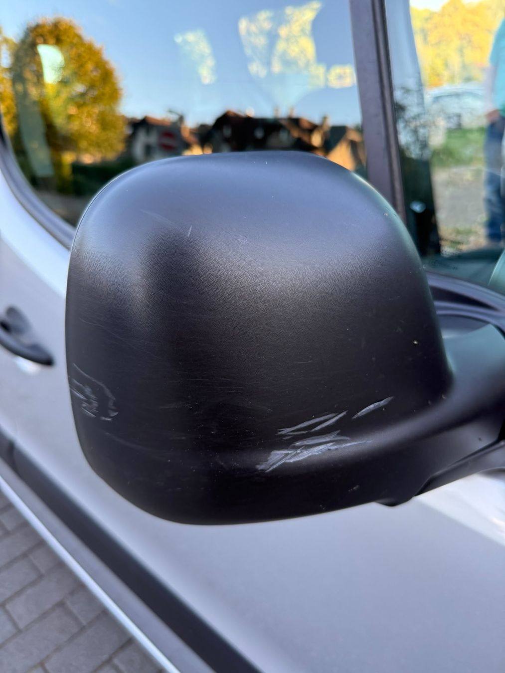 Citroën Veicoli commerciali: Citroën Berlingo 1.2 puretech – Usato da Le Locle venduto da CHEGUA 6