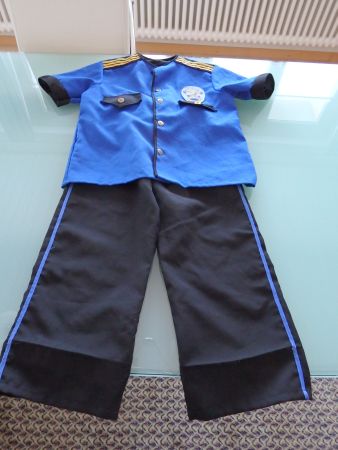 Kleiner Polizist, Kostümgrösse 116 , hellblau
