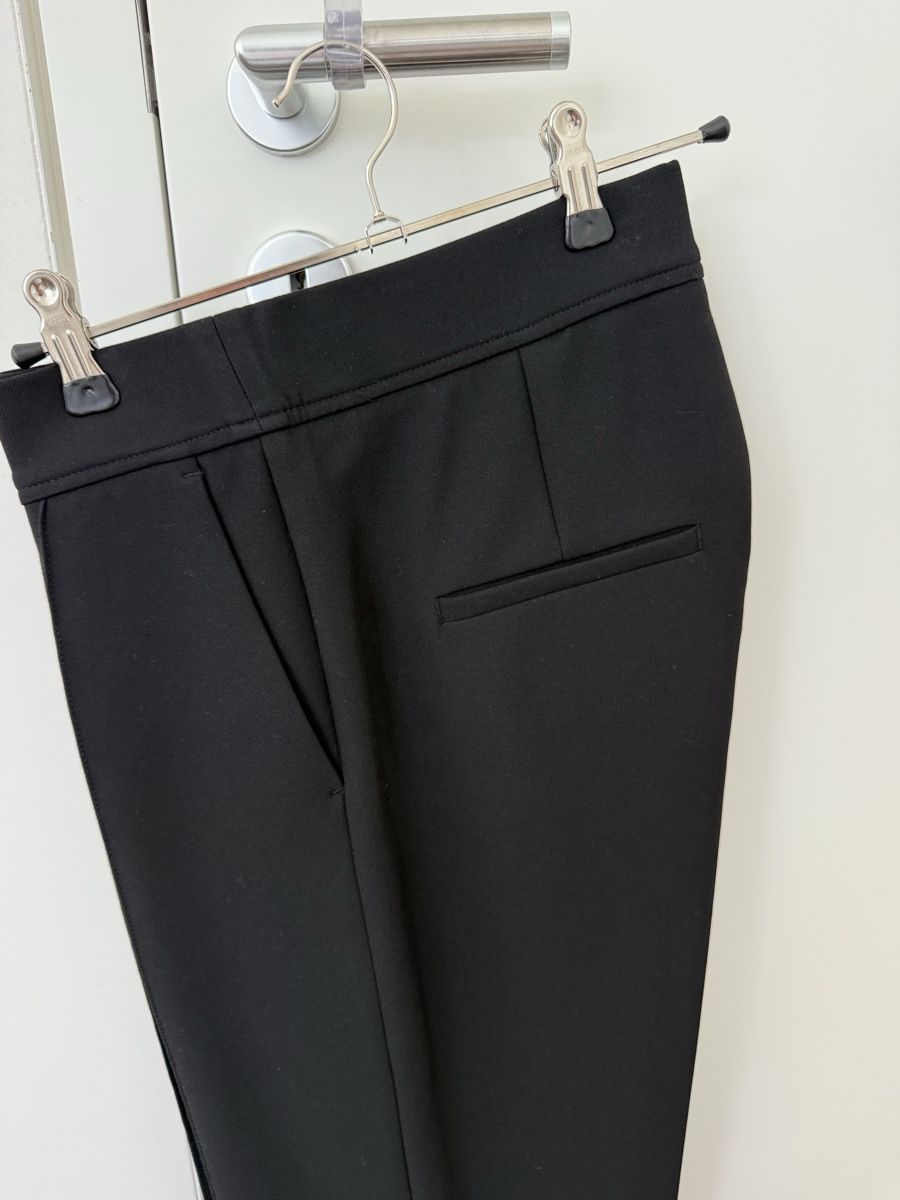 Cambio Pantaloni: Cambio HoseModell Ava Gr.32 – Nuovo e nell'imballaggio originale da Balzers venduto da Lissi57 4