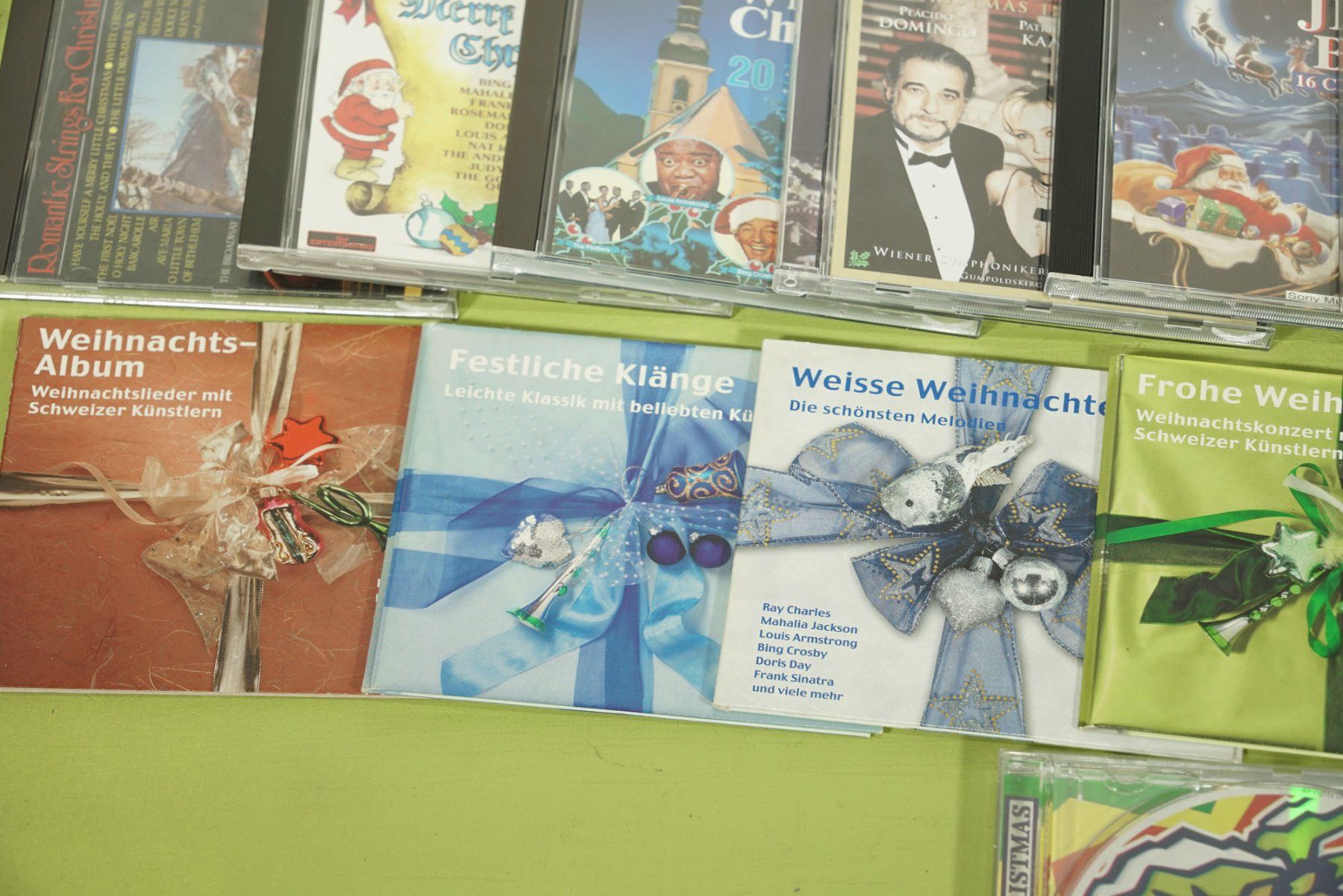 CD: 37 verschiedene Weihnachts CD's aller Art – Usato da Meggen venduto da Brockitare 7