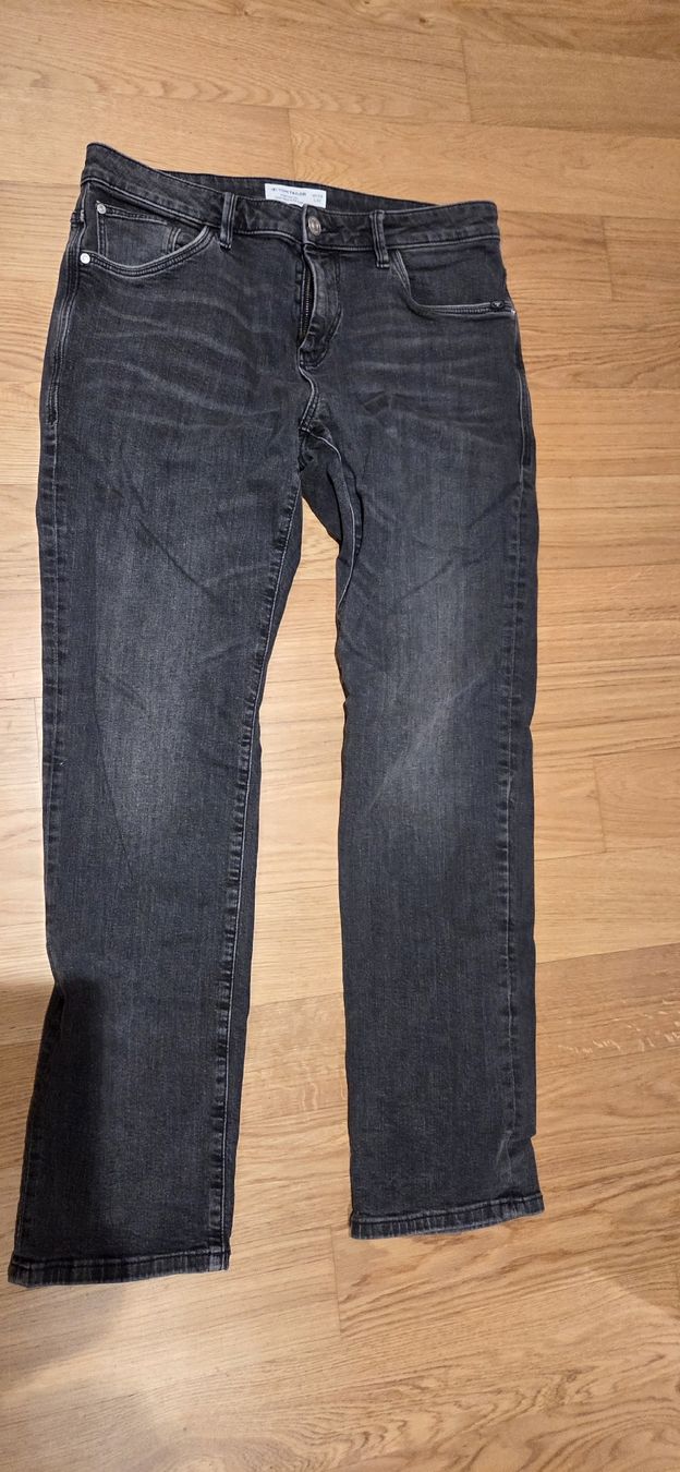 Tom Tailor Jeans: Tom Tailor Jeans 34/32, neuwertig – Nuovo (secondo la descrizione) da Wangen ZH venduto da Benihas