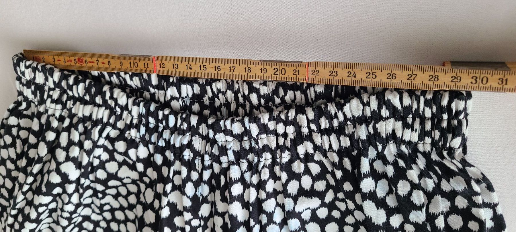 Pantaloni: Sommerhose, Gr. 36 – Usato da Basel venduto da Luzora 1