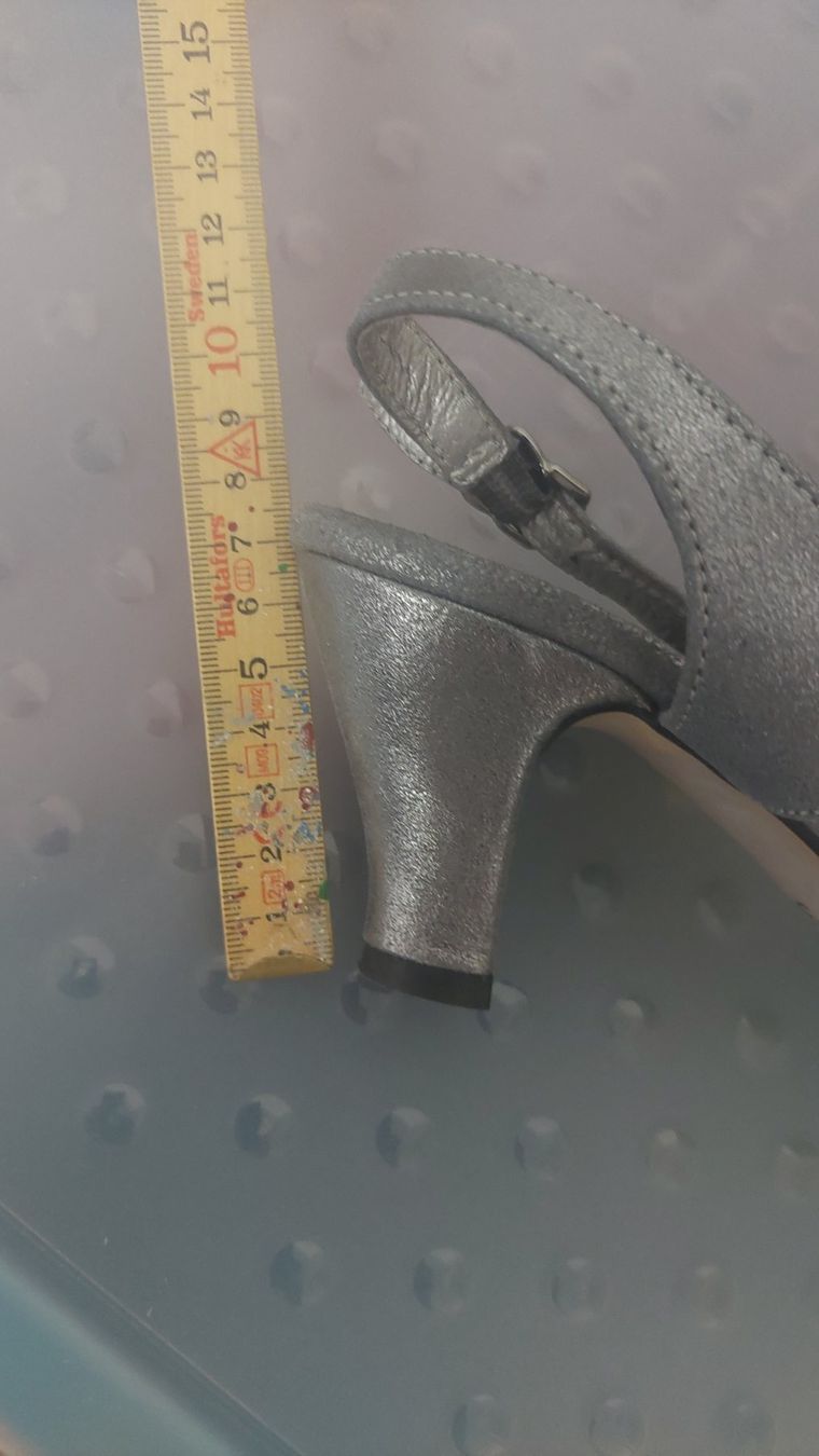 Damenschuhe: Sandale Kess gr. 37 – Gebraucht aus Erlinsbach von pfunky 6