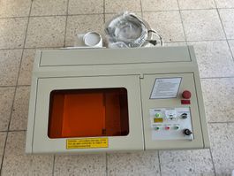 Laser Cutter HX40A 40W guter Zustand