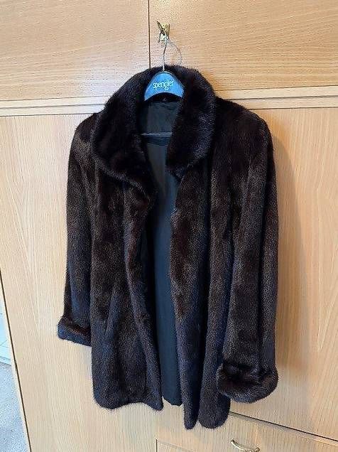 Giacche: Echte Pelzjacke – Usato da Münsingen venduto da inf_kd6b